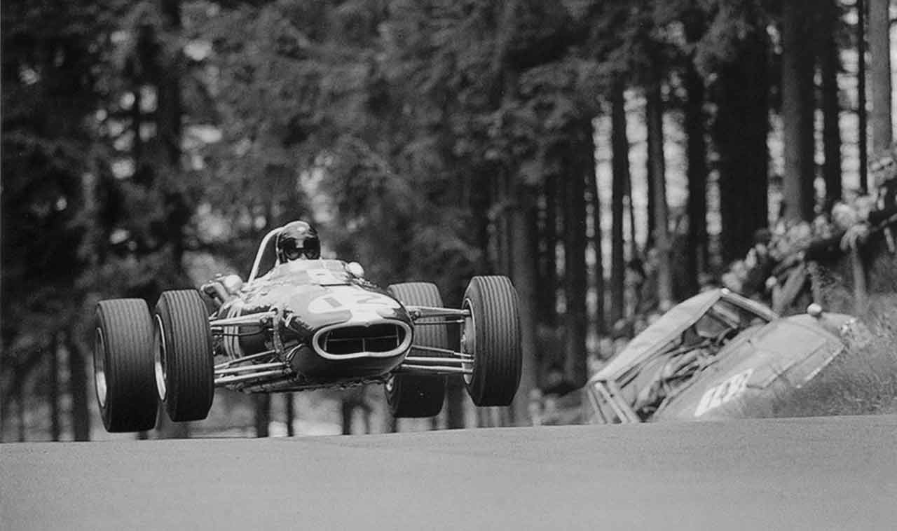Gurney-Eagle12-Nuerburgring-1966-Dan-Gurney.jpg