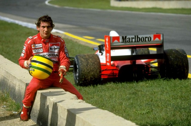 Ayrton-Senna-e1318841498195.jpg