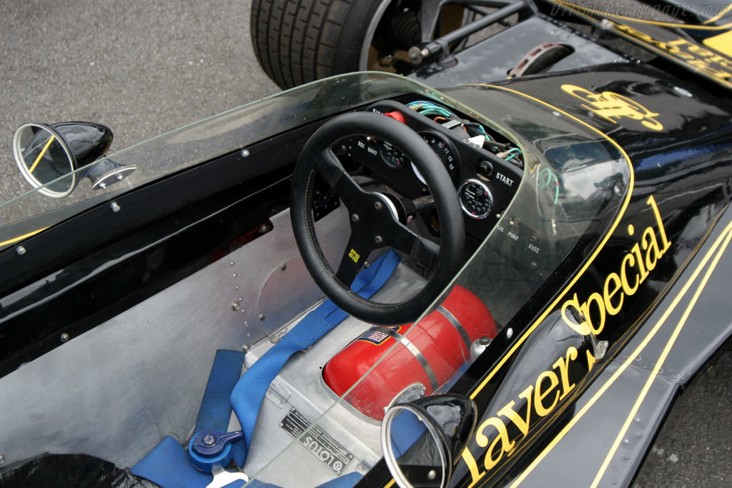 Lotus-76-Cosworth.jpg