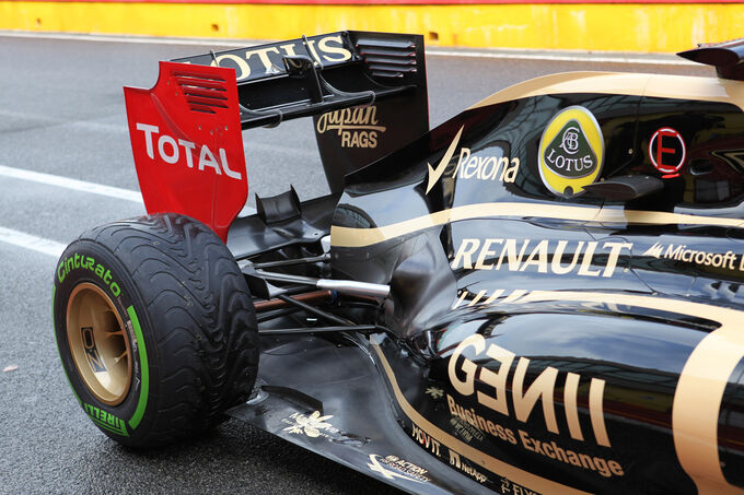 Jerome-D-Ambrosio-Lotus-Formel-1-Test-Mugello-1-Mai-2012-13-fotoshowImage-caf5b10e-591070.jpg