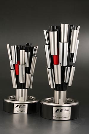 singapore_f1_trophy.jpg