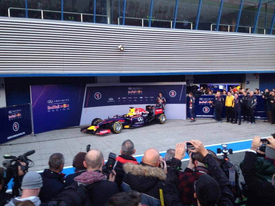 BfDPLfNCQAAzMmk.jpg:large