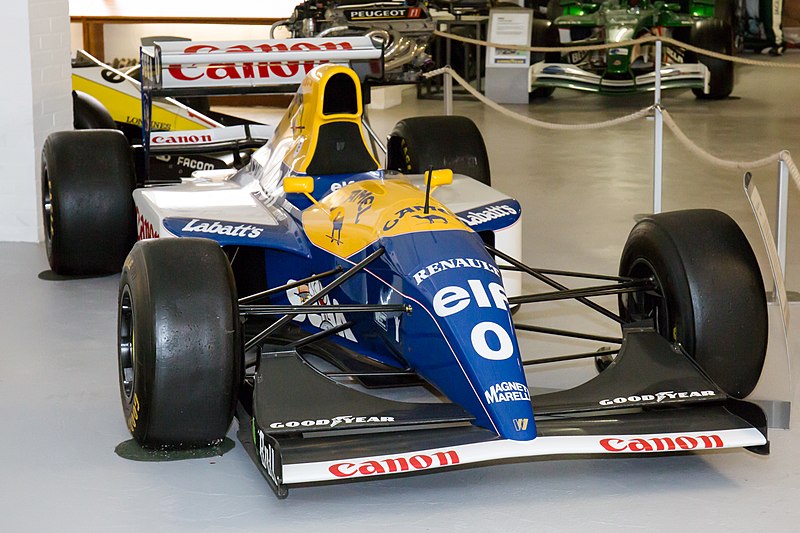 800px-Williams_FW15C_front-right_Donington_Grand_Prix_Collection.jpg